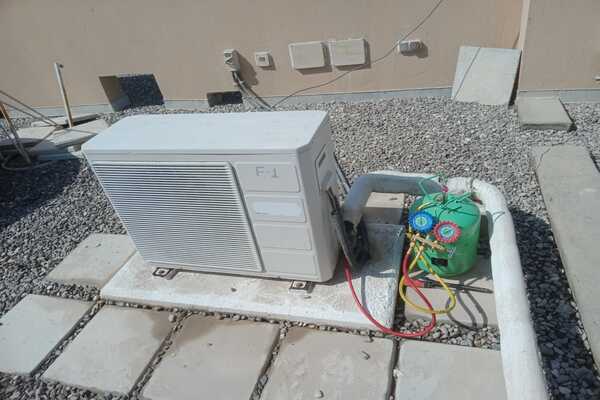 Expert Air Conditioner Repairing Service in Dubai